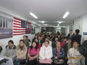 201003040311party2.jpg